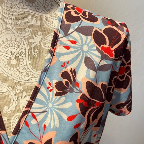 Comfy midi dress - Picture 2 of 4